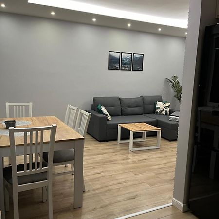 Апартаменти Nowoczesny Apartament Z Przestronna Lazienka Стальова-Воля Екстер'єр фото